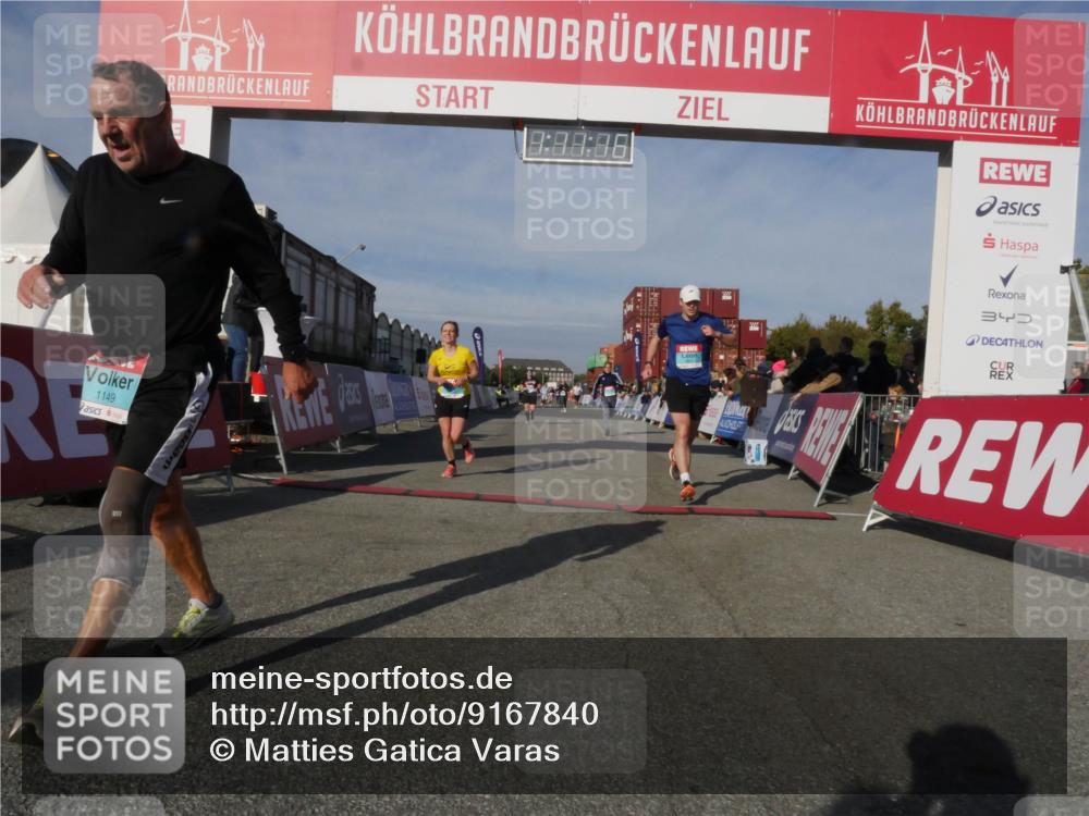 03.10.2025 - Köhlbrandbrückenlauf Matties Gatica Varas http://msf.ph/oto/9167840 03.10.2025 10:11:18 Ziel 1341, 1844, 2214, 3011, 3334, 3653 meine-sportfotos.de