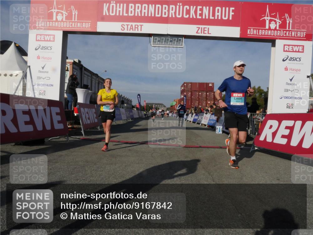 03.10.2025 - Köhlbrandbrückenlauf Matties Gatica Varas http://msf.ph/oto/9167842 03.10.2025 10:11:19 Ziel 1341, 1844, 2214, 3011, 3167, 3542 meine-sportfotos.de