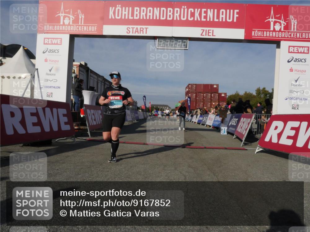 03.10.2025 - Köhlbrandbrückenlauf Matties Gatica Varas http://msf.ph/oto/9167852 03.10.2025 10:11:24 Ziel 1341, 1844, 2939, 3120, 3121, 3167, 3238, 3445, 3542 meine-sportfotos.de