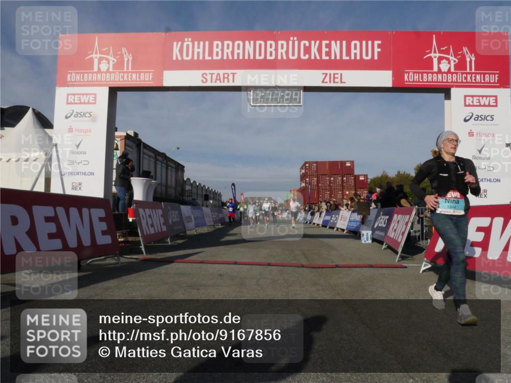 03.10.2025 - Köhlbrandbrückenlauf Matties Gatica Varas http://msf.ph/oto/9167856 03.10.2025 10:11:26 Ziel 1341, 1871, 2215, 2939, 3119, 3120, 3121, 3167, 3238, 3445, 3542 meine-sportfotos.de