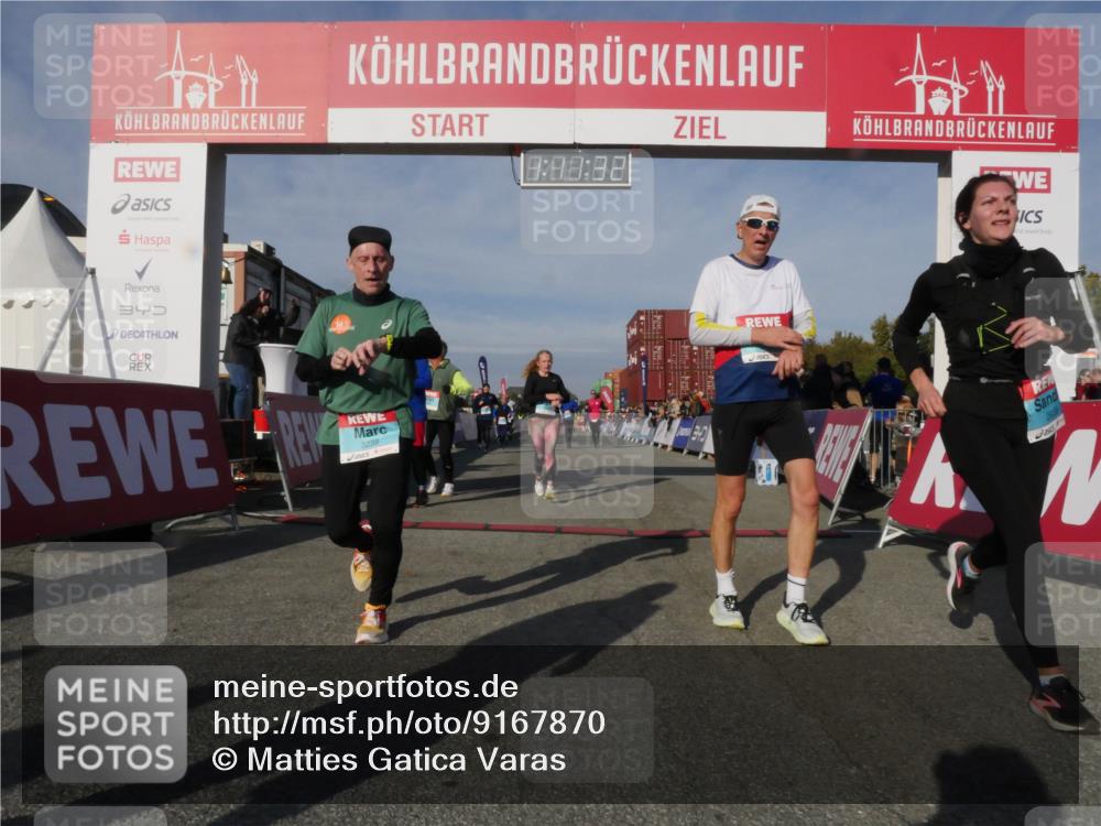 03.10.2025 - Köhlbrandbrückenlauf Matties Gatica Varas http://msf.ph/oto/9167870 03.10.2025 10:11:33 Ziel 1871, 2215, 2256, 2881, 2941, 3119, 3120, 3121, 3202, 3445, 3528 meine-sportfotos.de