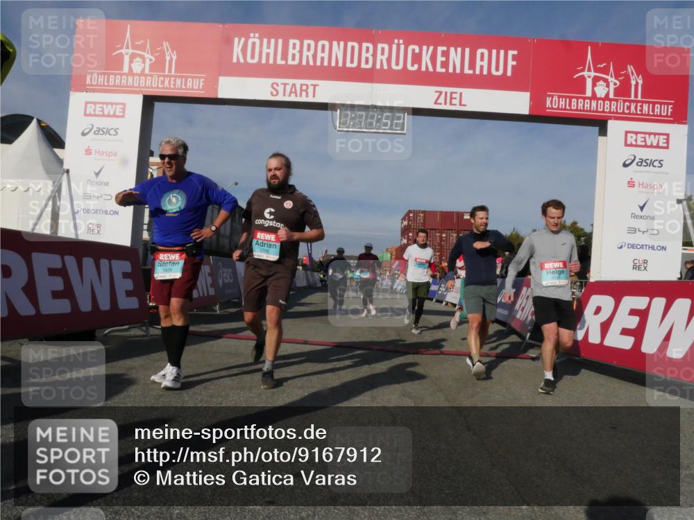 03.10.2025 - Köhlbrandbrückenlauf Matties Gatica Varas http://msf.ph/oto/9167912 03.10.2025 10:11:54 Ziel 1206, 1233, 1350, 1418, 1501, 1522, 1675, 2061, 2387, 2730, 3208, 3394 meine-sportfotos.de