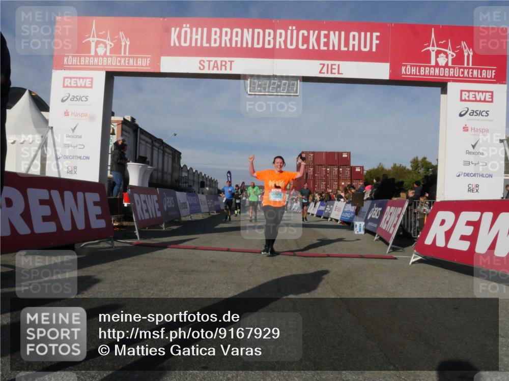 03.10.2025 - Köhlbrandbrückenlauf Matties Gatica Varas http://msf.ph/oto/9167929 03.10.2025 10:12:02 Ziel 1350, 1417, 1458, 1465, 1501, 1512, 1952, 2077, 2730, 2921, 3711, 3838 meine-sportfotos.de