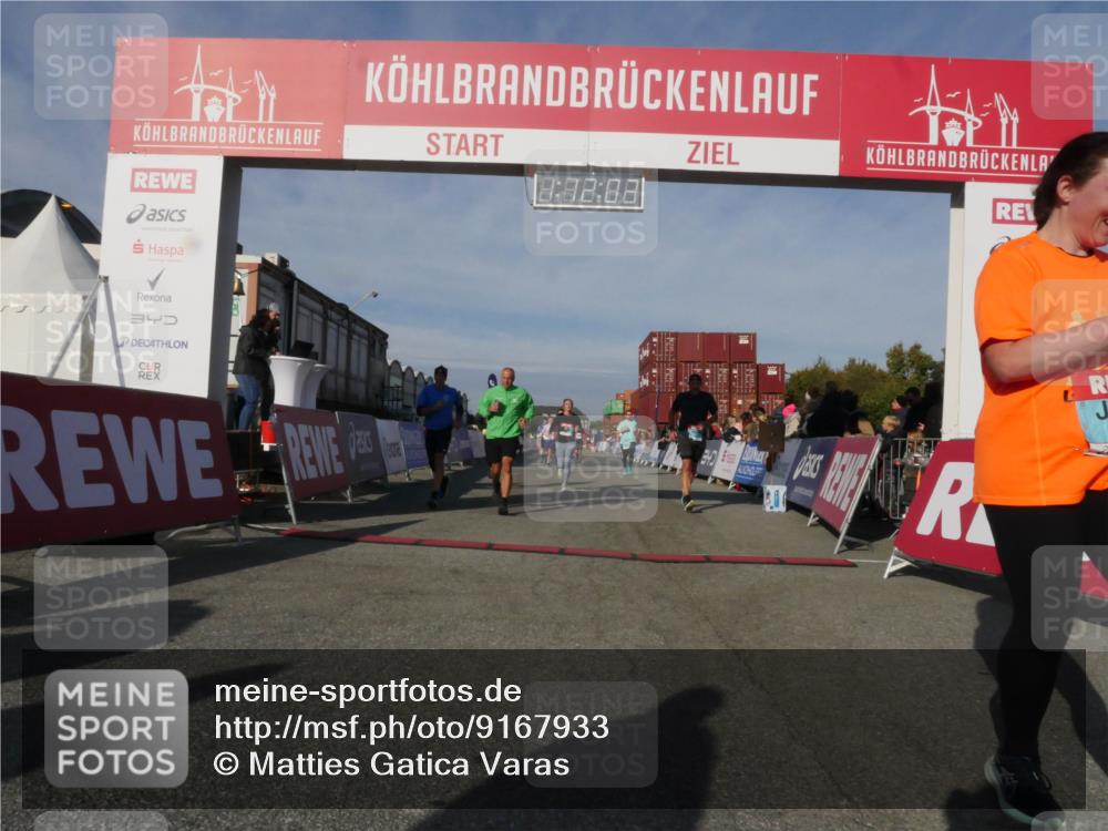 03.10.2025 - Köhlbrandbrückenlauf Matties Gatica Varas http://msf.ph/oto/9167933 03.10.2025 10:12:04 Ziel 1417, 1458, 1465, 1501, 1512, 1534, 1915, 1952, 2077, 2730, 2921, 3711, 3838 meine-sportfotos.de