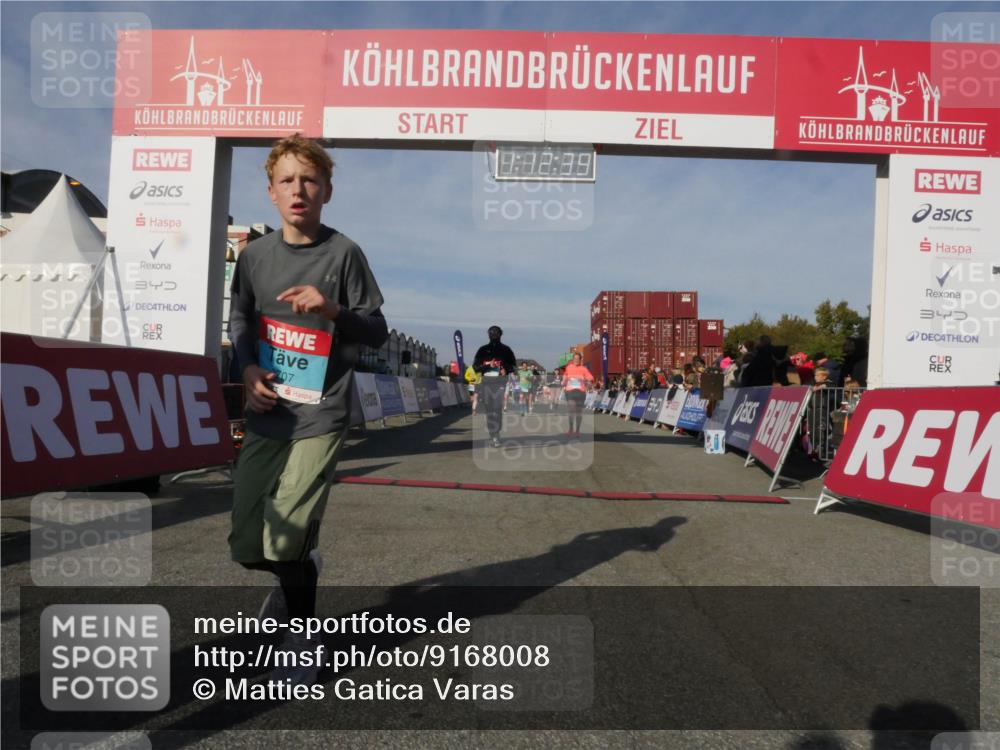 03.10.2025 - Köhlbrandbrückenlauf Matties Gatica Varas http://msf.ph/oto/9168008 03.10.2025 10:12:41 Ziel 1259, 1362, 1487, 1662, 1806, 1865, 2098, 2950, 3210, 3315, 3643, 3781 meine-sportfotos.de