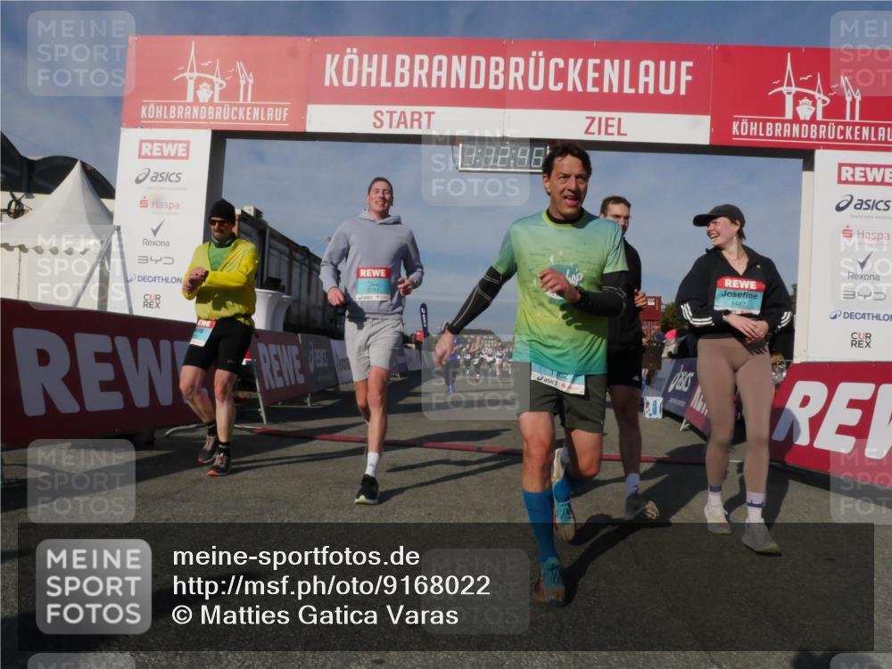 03.10.2025 - Köhlbrandbrückenlauf Matties Gatica Varas http://msf.ph/oto/9168022 03.10.2025 10:12:48 Ziel 1259, 1392, 1491, 1535, 1865, 1877, 1909, 1933, 2098, 3643 meine-sportfotos.de