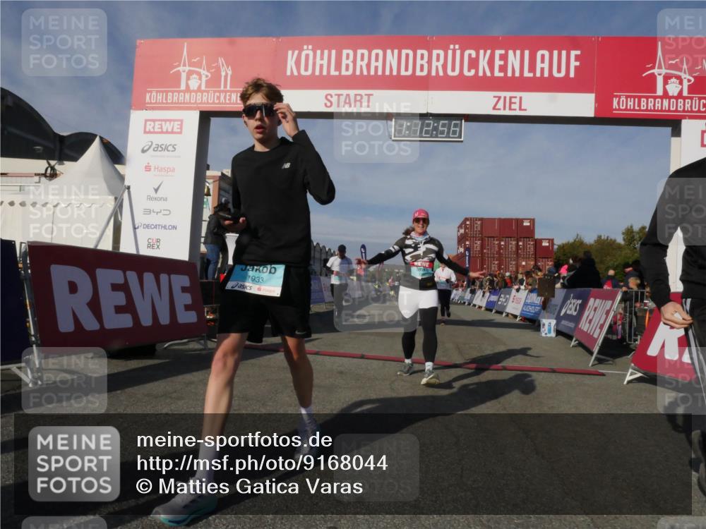 03.10.2025 - Köhlbrandbrückenlauf Matties Gatica Varas http://msf.ph/oto/9168044 03.10.2025 10:12:58 Ziel 1331, 1387, 1392, 1469, 1491, 1632, 1685, 2799, 3075, 3381, 3615, 3648, 3680, 3723 meine-sportfotos.de