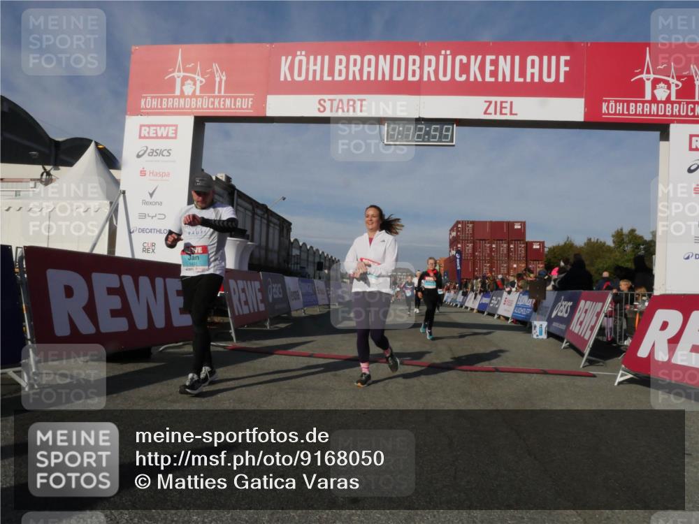 03.10.2025 - Köhlbrandbrückenlauf Matties Gatica Varas http://msf.ph/oto/9168050 03.10.2025 10:13:01 Ziel 1015, 1331, 1387, 1469, 1521, 1632, 1685, 2006, 2799, 3075, 3381, 3395, 3549, 3550, 3615, 3648, 3680, 3723 meine-sportfotos.de