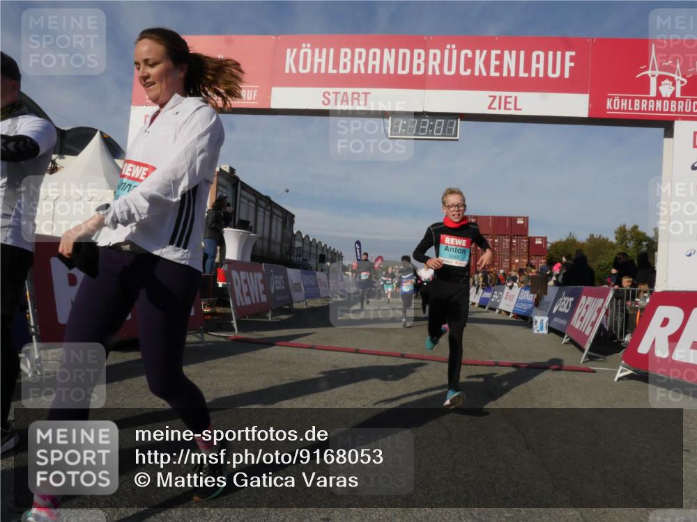 03.10.2025 - Köhlbrandbrückenlauf Matties Gatica Varas http://msf.ph/oto/9168053 03.10.2025 10:13:03 Ziel 1015, 1331, 1469, 1521, 1603, 1632, 1685, 2006, 2686, 2799, 3075, 3166, 3381, 3395, 3549, 3550, 3615, 3680, 3723 meine-sportfotos.de