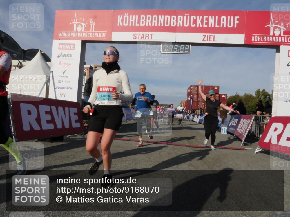 03.10.2025 - Köhlbrandbrückenlauf Matties Gatica Varas http://msf.ph/oto/9168070 03.10.2025 10:13:11 Ziel 1015, 1327, 1470, 1521, 1603, 2006, 2686, 3146, 3157, 3166, 3375, 3395, 3549, 3550, 3691, 3798 meine-sportfotos.de