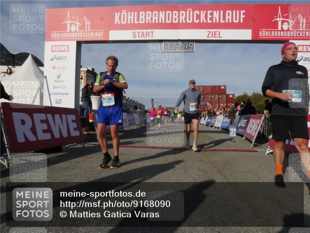 03.10.2025 - Köhlbrandbrückenlauf Matties Gatica Varas http://msf.ph/oto/9168090 03.10.2025 10:13:20 Ziel 1388, 1621, 2687, 3186, 3197, 3375, 3601, 3798 meine-sportfotos.de