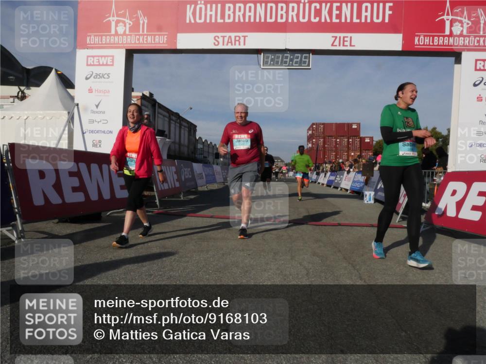 03.10.2025 - Köhlbrandbrückenlauf Matties Gatica Varas http://msf.ph/oto/9168103 03.10.2025 10:13:27 Ziel 1181, 1191, 1227, 1260, 1611, 1621, 2209, 2687, 3473, 3601 meine-sportfotos.de
