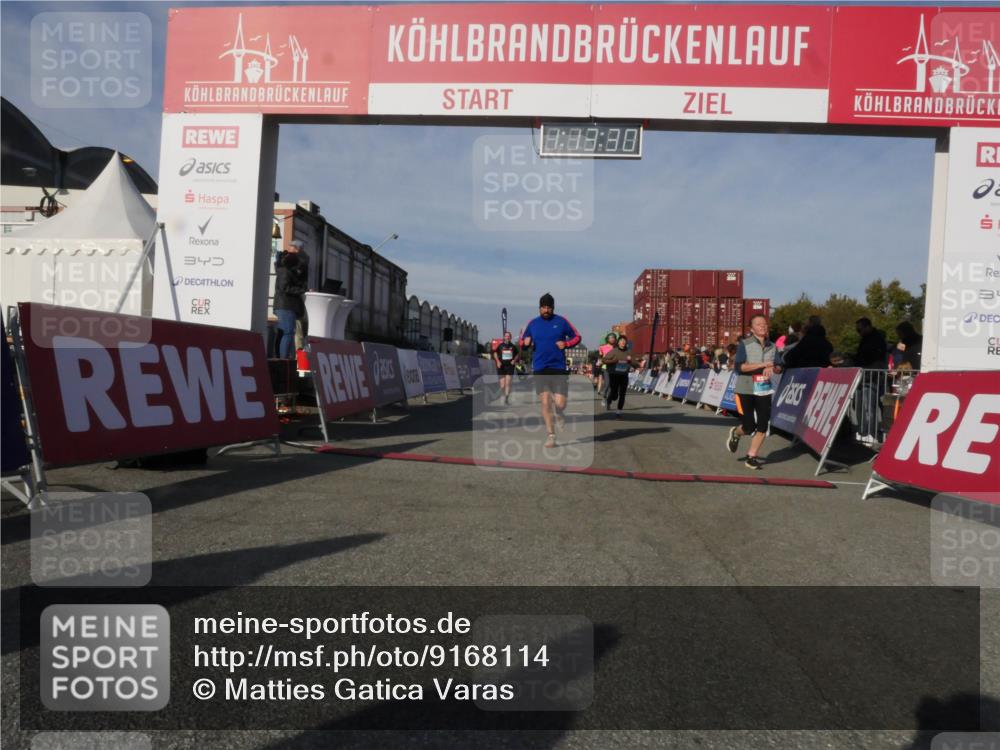 03.10.2025 - Köhlbrandbrückenlauf Matties Gatica Varas http://msf.ph/oto/9168114 03.10.2025 10:13:32 Ziel 1181, 1191, 1227, 1260, 1611, 2209, 2687, 3371, 3473 meine-sportfotos.de
