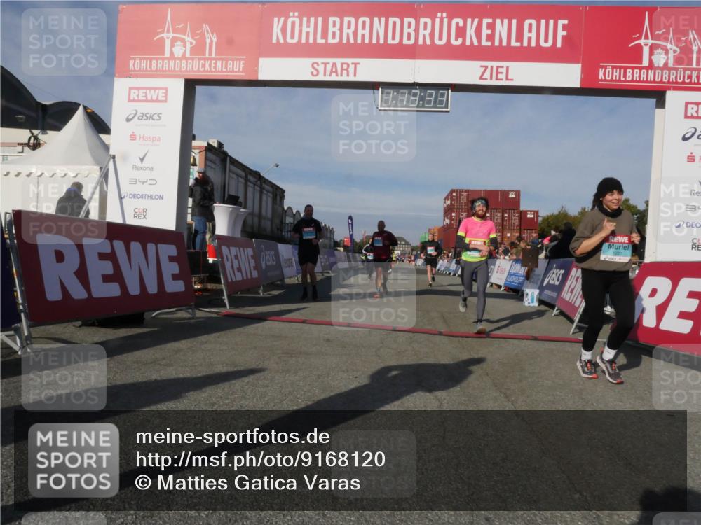 03.10.2025 - Köhlbrandbrückenlauf Matties Gatica Varas http://msf.ph/oto/9168120 03.10.2025 10:13:35 Ziel 1181, 1191, 1611, 1891, 2209, 3371, 3473 meine-sportfotos.de