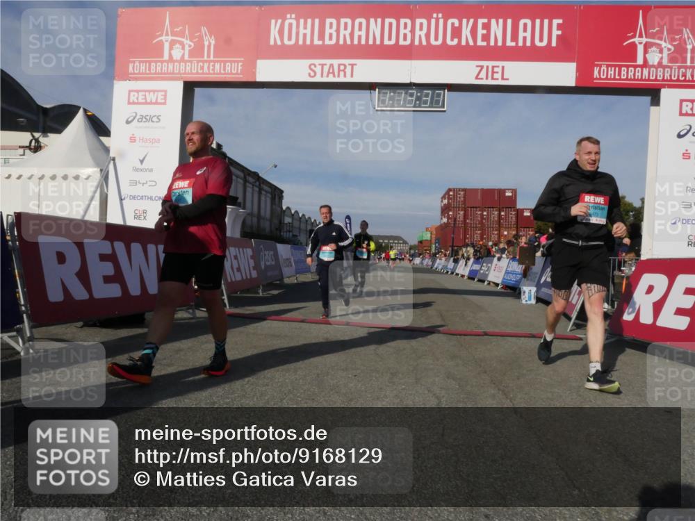 03.10.2025 - Köhlbrandbrückenlauf Matties Gatica Varas http://msf.ph/oto/9168129 03.10.2025 10:13:39 Ziel 1611, 1891, 2110, 3134, 3371 meine-sportfotos.de