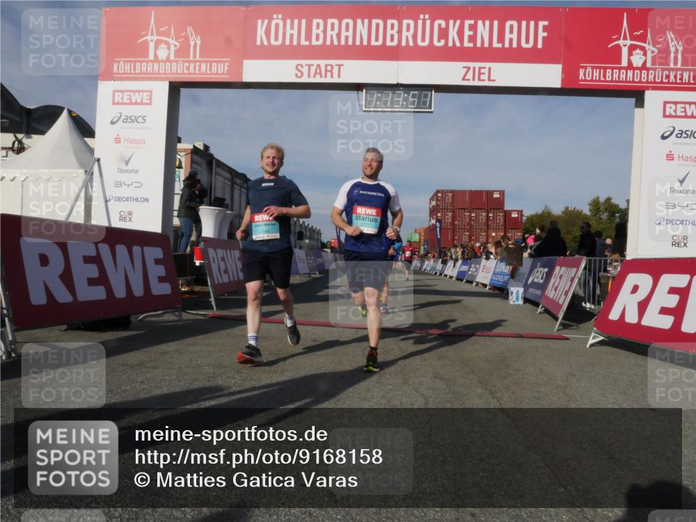 03.10.2025 - Köhlbrandbrückenlauf Matties Gatica Varas http://msf.ph/oto/9168158 03.10.2025 10:13:53 Ziel 1267, 1272, 1296, 1455, 1515, 1627, 1642, 1770, 1848, 2093, 2126, 2246, 3028, 3057, 3244, 3392 meine-sportfotos.de