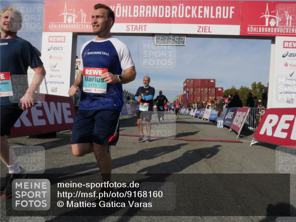 03.10.2025 - Köhlbrandbrückenlauf Matties Gatica Varas http://msf.ph/oto/9168160 03.10.2025 10:13:54 Ziel 1267, 1272, 1455, 1515, 1627, 1642, 1770, 1848, 2093, 2126, 2246, 3028, 3057, 3244, 3392 meine-sportfotos.de
