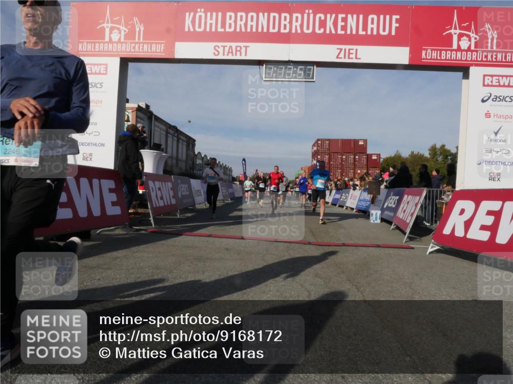 03.10.2025 - Köhlbrandbrückenlauf Matties Gatica Varas http://msf.ph/oto/9168172 03.10.2025 10:13:59 Ziel 1169, 1267, 1272, 1455, 1460, 1515, 1627, 1642, 1738, 1848, 2054, 2093, 3028, 3126, 3244, 3392, 3724 meine-sportfotos.de