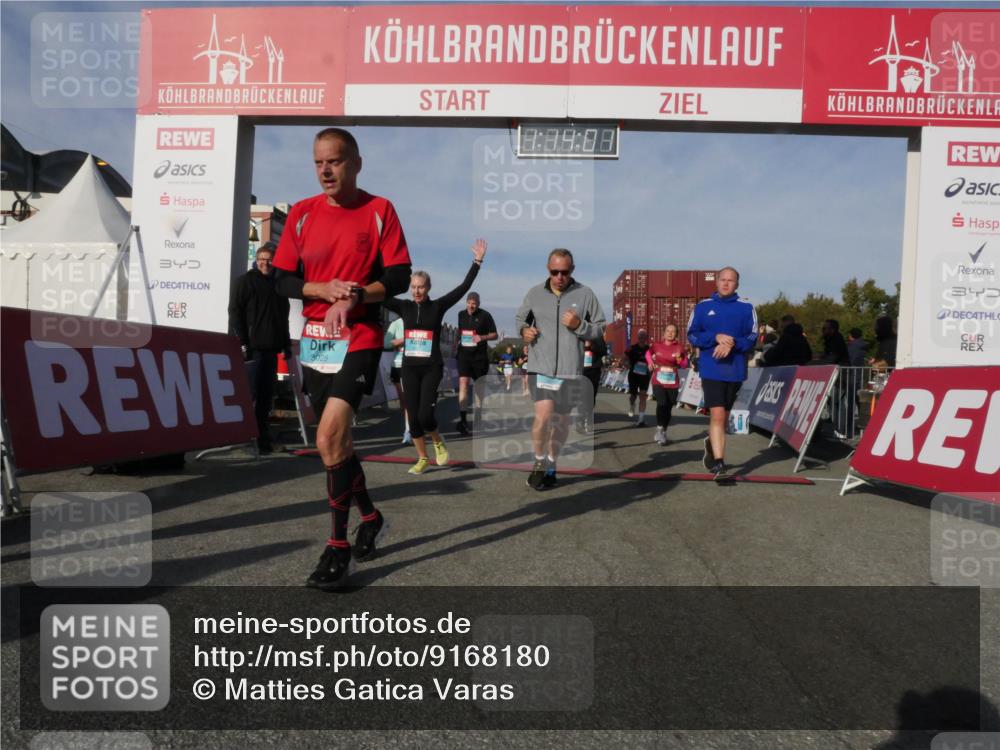 03.10.2025 - Köhlbrandbrückenlauf Matties Gatica Varas http://msf.ph/oto/9168180 03.10.2025 10:14:03 Ziel 1169, 1267, 1272, 1460, 1514, 1515, 1627, 1738, 1848, 2054, 2093, 2122, 3126, 3244, 3372, 3392, 3724, 3735, 3761 meine-sportfotos.de