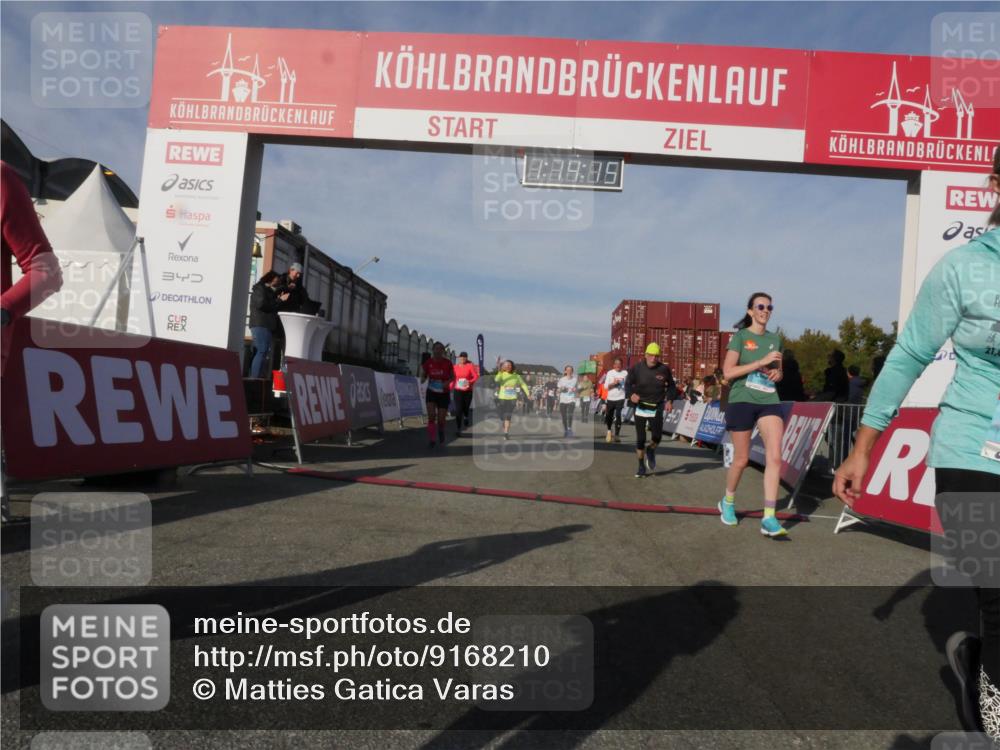 03.10.2025 - Köhlbrandbrückenlauf Matties Gatica Varas http://msf.ph/oto/9168210 03.10.2025 10:14:17 Ziel 1510, 1588, 1604, 1665, 1714, 1782, 1843, 1892, 1947, 2007, 2276, 2345, 2699, 3060, 3062, 3469, 3540, 3644, 3793 meine-sportfotos.de