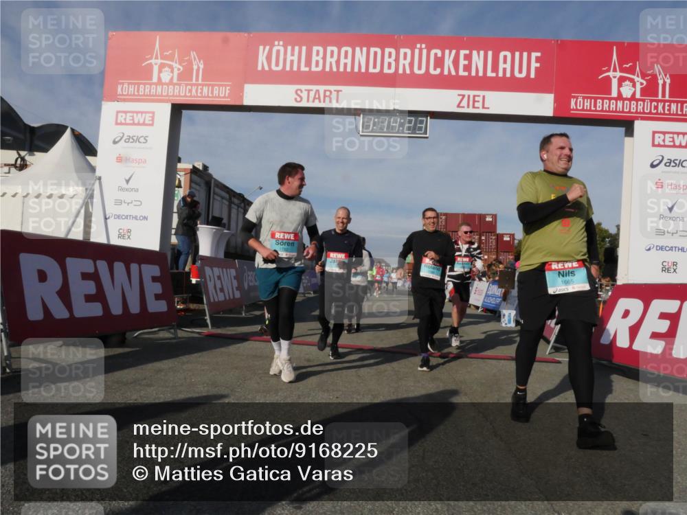 03.10.2025 - Köhlbrandbrückenlauf Matties Gatica Varas http://msf.ph/oto/9168225 03.10.2025 10:14:25 Ziel 1456, 1510, 1588, 1714, 1843, 1892, 1925, 2345, 2699, 2749, 3168, 3326, 3540, 3644, 3665, 3666 meine-sportfotos.de