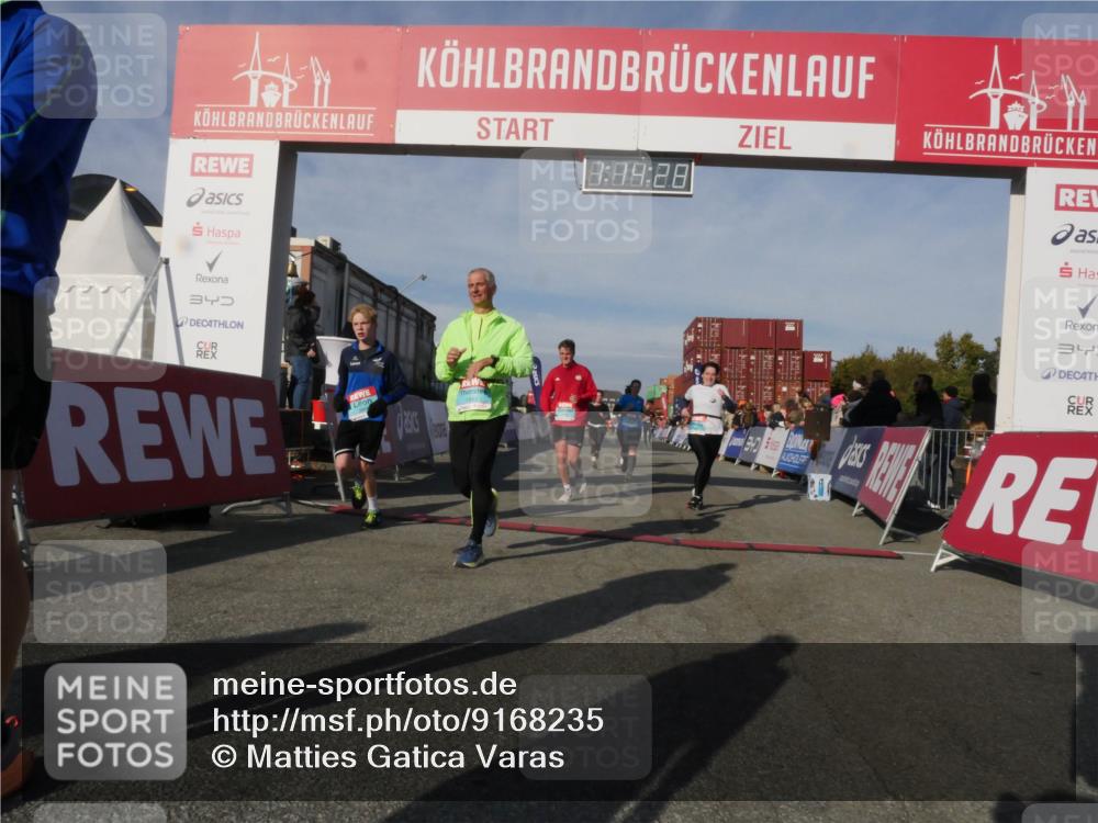 03.10.2025 - Köhlbrandbrückenlauf Matties Gatica Varas http://msf.ph/oto/9168235 03.10.2025 10:14:30 Ziel 1456, 1735, 1925, 2749, 3168, 3326, 3665, 3666 meine-sportfotos.de
