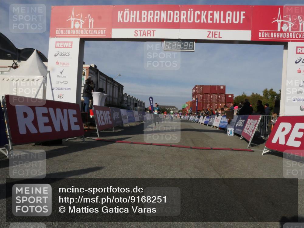 03.10.2025 - Köhlbrandbrückenlauf Matties Gatica Varas http://msf.ph/oto/9168251 03.10.2025 10:14:38 Ziel 1305, 1735, 1820, 2230, 2986, 3461, 3843 meine-sportfotos.de