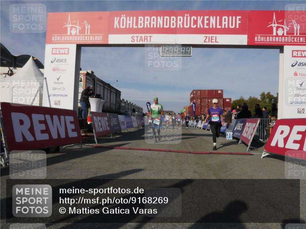 03.10.2025 - Köhlbrandbrückenlauf Matties Gatica Varas http://msf.ph/oto/9168269 03.10.2025 10:14:46 Ziel 1305, 1598, 1633, 1820, 2230, 2747, 2938, 2951, 2986, 3461, 3645, 3744, 3843 meine-sportfotos.de