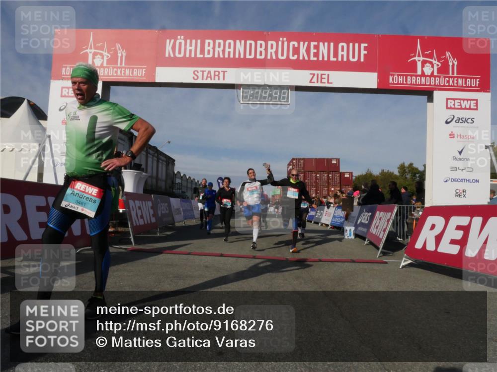 03.10.2025 - Köhlbrandbrückenlauf Matties Gatica Varas http://msf.ph/oto/9168276 03.10.2025 10:14:49 Ziel 1305, 1427, 1598, 1633, 1711, 1820, 2230, 2747, 2832, 2834, 2837, 2938, 2951, 3499, 3500, 3645, 3744, 3843 meine-sportfotos.de