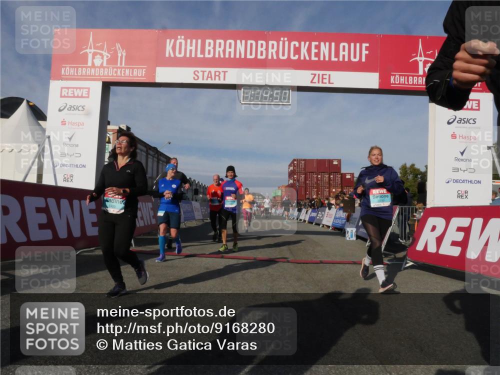 03.10.2025 - Köhlbrandbrückenlauf Matties Gatica Varas http://msf.ph/oto/9168280 03.10.2025 10:14:51 Ziel 1427, 1598, 1633, 1674, 1711, 2747, 2812, 2832, 2834, 2837, 2938, 2951, 3499, 3500, 3645, 3699, 3744 meine-sportfotos.de
