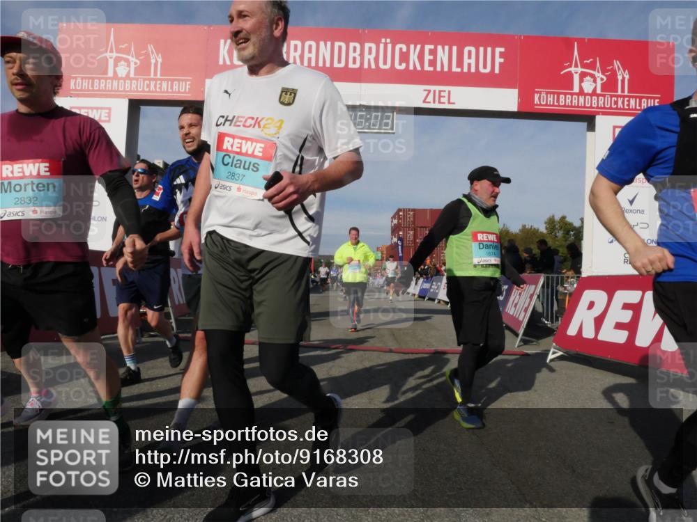 03.10.2025 - Köhlbrandbrückenlauf Matties Gatica Varas http://msf.ph/oto/9168308 03.10.2025 10:15:05 Ziel 1193, 1195, 1220, 1480, 1551, 1797, 1813, 1852, 2044, 2206, 2207, 3144, 3169, 3750 meine-sportfotos.de