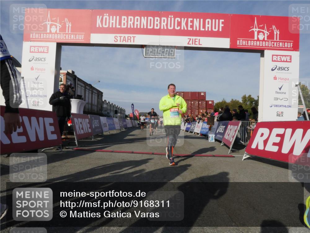 03.10.2025 - Köhlbrandbrückenlauf Matties Gatica Varas http://msf.ph/oto/9168311 03.10.2025 10:15:06 Ziel 1193, 1195, 1480, 1551, 1797, 1813, 1852, 2044, 2206, 2207, 3144, 3169, 3206, 3207, 3348, 3750 meine-sportfotos.de
