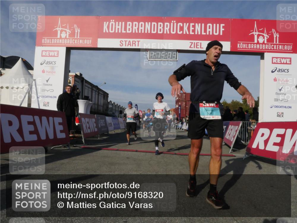 03.10.2025 - Köhlbrandbrückenlauf Matties Gatica Varas http://msf.ph/oto/9168320 03.10.2025 10:15:11 Ziel 1193, 1195, 1324, 1480, 1551, 1785, 1797, 2044, 2147, 2206, 2207, 2707, 3037, 3144, 3169, 3206, 3207, 3214, 3229, 3339, 3348, 3470, 3471, 3668 meine-sportfotos.de