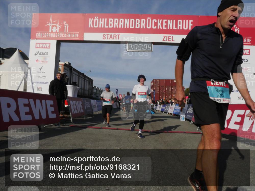 03.10.2025 - Köhlbrandbrückenlauf Matties Gatica Varas http://msf.ph/oto/9168321 03.10.2025 10:15:11 Ziel 1193, 1195, 1324, 1480, 1551, 1785, 1797, 2044, 2147, 2206, 2207, 2707, 3037, 3144, 3169, 3206, 3207, 3214, 3229, 3339, 3348, 3470, 3471, 3668 meine-sportfotos.de