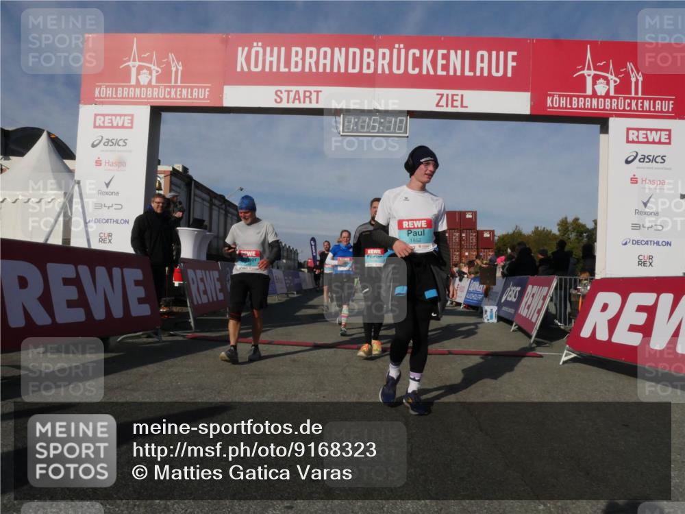 03.10.2025 - Köhlbrandbrückenlauf Matties Gatica Varas http://msf.ph/oto/9168323 03.10.2025 10:15:12 Ziel 1193, 1195, 1324, 1480, 1523, 1551, 1693, 1785, 1797, 2147, 2206, 2207, 2707, 3037, 3144, 3169, 3206, 3207, 3214, 3229, 3339, 3348, 3470, 3471, 3668 meine-sportfotos.de