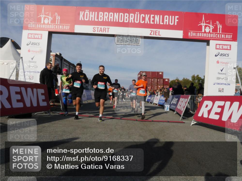 03.10.2025 - Köhlbrandbrückenlauf Matties Gatica Varas http://msf.ph/oto/9168337 03.10.2025 10:15:19 Ziel 1324, 1523, 1691, 1693, 1754, 1761, 1773, 1785, 1922, 2046, 2147, 2707, 3037, 3214, 3229, 3339, 3470, 3471, 3668, 3792 meine-sportfotos.de