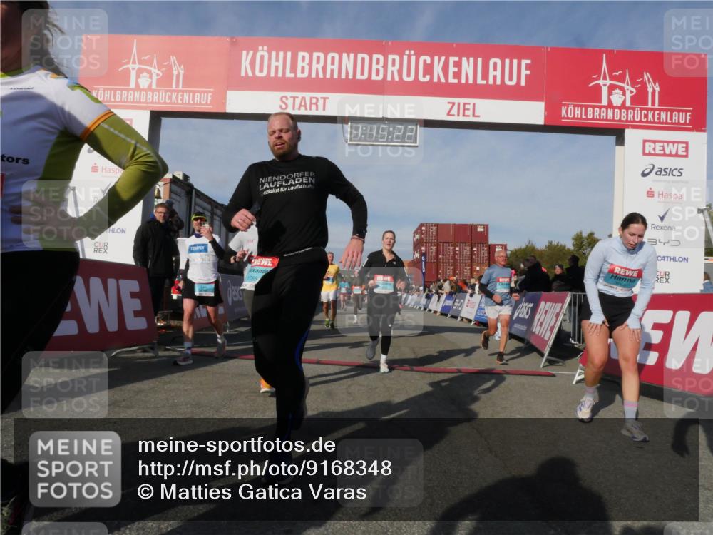 03.10.2025 - Köhlbrandbrückenlauf Matties Gatica Varas http://msf.ph/oto/9168348 03.10.2025 10:15:24 Ziel 1523, 1691, 1693, 1754, 1761, 1773, 1903, 1922, 2046, 2953, 3515, 3596, 3792 meine-sportfotos.de
