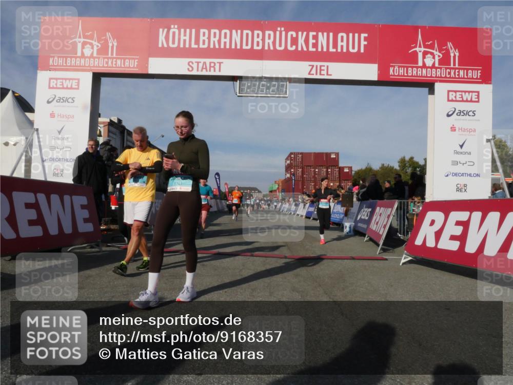 03.10.2025 - Köhlbrandbrückenlauf Matties Gatica Varas http://msf.ph/oto/9168357 03.10.2025 10:15:28 Ziel 1337, 1390, 1637, 1666, 1691, 1754, 1779, 1903, 1905, 2017, 2046, 2079, 2719, 2953, 3482, 3515, 3596, 3792 meine-sportfotos.de