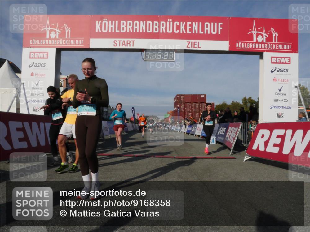 03.10.2025 - Köhlbrandbrückenlauf Matties Gatica Varas http://msf.ph/oto/9168358 03.10.2025 10:15:29 Ziel 1337, 1390, 1637, 1666, 1691, 1754, 1779, 1903, 1905, 2017, 2046, 2079, 2719, 2953, 3482, 3515, 3596, 3773 meine-sportfotos.de