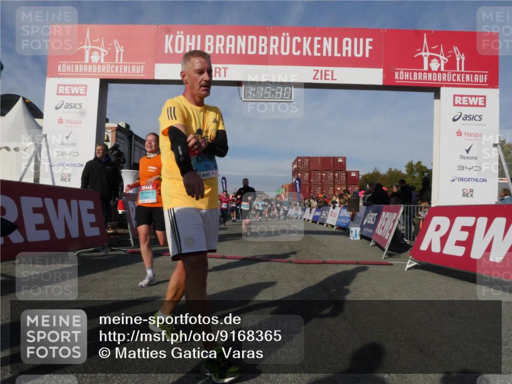 03.10.2025 - Köhlbrandbrückenlauf Matties Gatica Varas http://msf.ph/oto/9168365 03.10.2025 10:15:32 Ziel 1337, 1390, 1637, 1666, 1779, 1903, 1905, 2017, 2079, 2368, 2454, 2719, 2953, 3482, 3515, 3596, 3773, 3788 meine-sportfotos.de