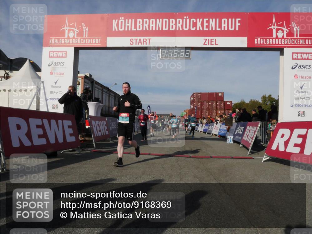 03.10.2025 - Köhlbrandbrückenlauf Matties Gatica Varas http://msf.ph/oto/9168369 03.10.2025 10:15:34 Ziel 1228, 1337, 1390, 1637, 1666, 1779, 1903, 1905, 2017, 2079, 2368, 2454, 2719, 2953, 3482, 3596, 3773, 3788 meine-sportfotos.de