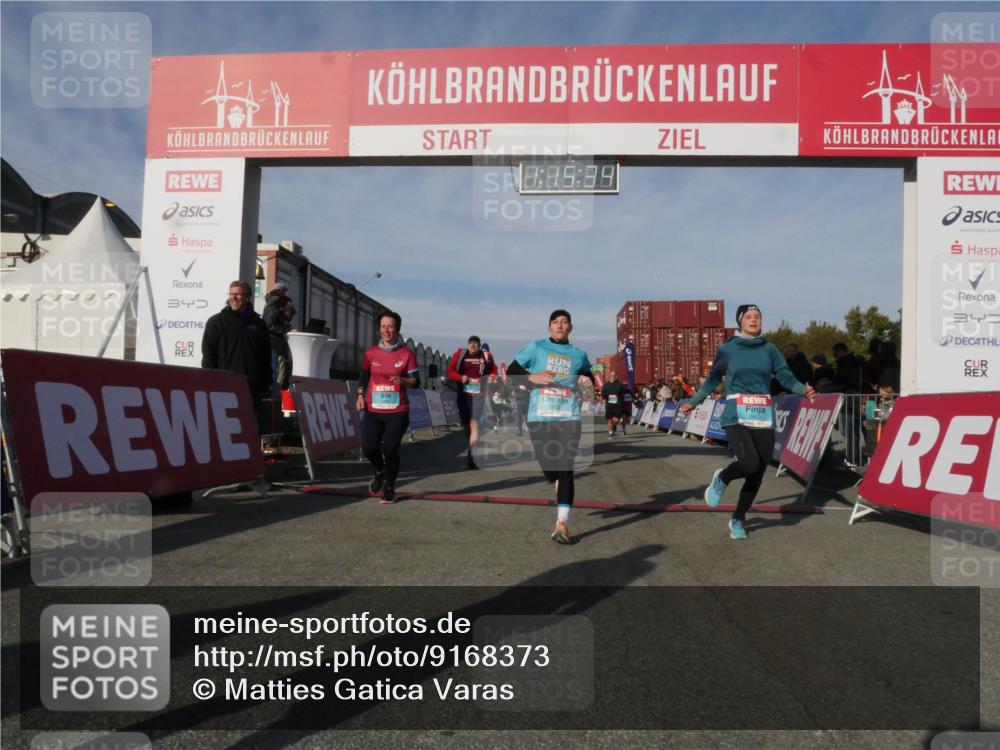 03.10.2025 - Köhlbrandbrückenlauf Matties Gatica Varas http://msf.ph/oto/9168373 03.10.2025 10:15:36 Ziel 1228, 1337, 1390, 1637, 1666, 1779, 1879, 1903, 1905, 2017, 2079, 2368, 2454, 2719, 2929, 2953, 3069, 3482, 3596, 3773, 3788 meine-sportfotos.de