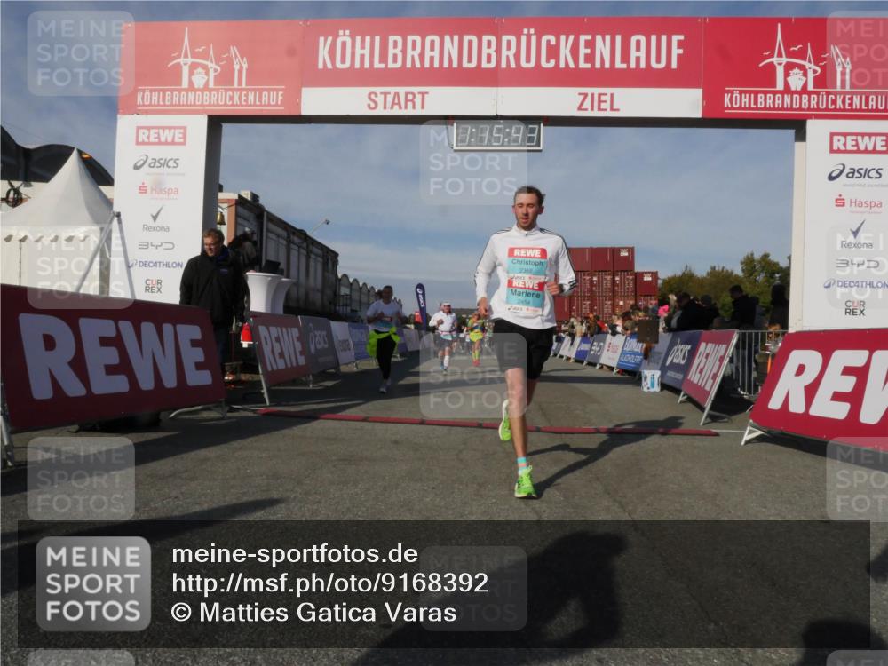 03.10.2025 - Köhlbrandbrückenlauf Matties Gatica Varas http://msf.ph/oto/9168392 03.10.2025 10:15:45 Ziel 1228, 1446, 1492, 1529, 1565, 1752, 1879, 2118, 2929, 2996, 3069, 3219, 3220, 3276, 3580, 3725, 3748, 3816 meine-sportfotos.de