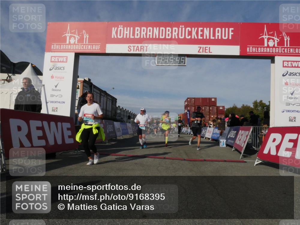 03.10.2025 - Köhlbrandbrückenlauf Matties Gatica Varas http://msf.ph/oto/9168395 03.10.2025 10:15:47 Ziel 1446, 1492, 1529, 1565, 1752, 1879, 2118, 2813, 2929, 2996, 3069, 3219, 3220, 3276, 3580, 3725, 3748, 3816, 3827 meine-sportfotos.de