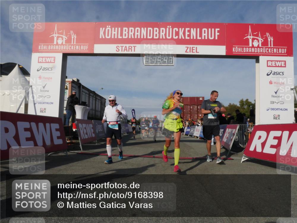 03.10.2025 - Köhlbrandbrückenlauf Matties Gatica Varas http://msf.ph/oto/9168398 03.10.2025 10:15:48 Ziel 1446, 1492, 1529, 1565, 1752, 1879, 2056, 2118, 2758, 2813, 2816, 2929, 2996, 3069, 3106, 3107, 3219, 3220, 3276, 3580, 3725, 3748, 3816, 3827 meine-sportfotos.de