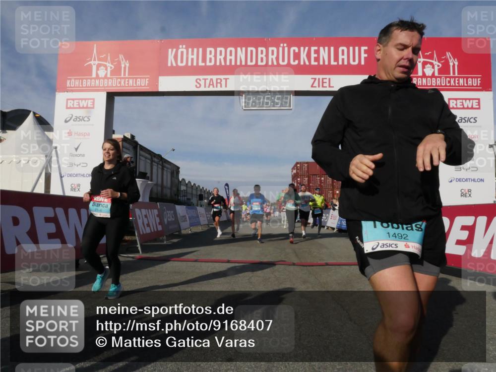 03.10.2025 - Köhlbrandbrückenlauf Matties Gatica Varas http://msf.ph/oto/9168407 03.10.2025 10:15:53 Ziel 1314, 1446, 1529, 1752, 2056, 2155, 2758, 2813, 2816, 2954, 2956, 3106, 3107, 3276, 3580, 3748, 3816, 3827 meine-sportfotos.de