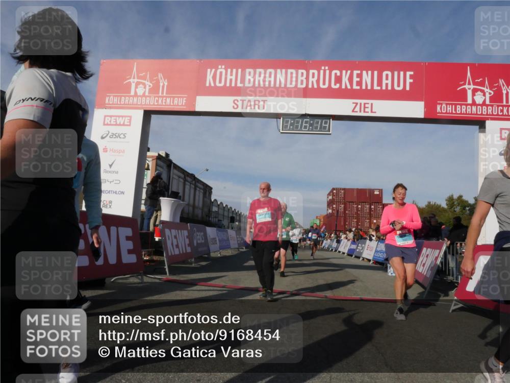 03.10.2025 - Köhlbrandbrückenlauf Matties Gatica Varas http://msf.ph/oto/9168454 03.10.2025 10:16:16 Ziel 1453, 1530, 1591, 1821, 2285, 2422, 2423, 2724, 2957, 3047, 3048, 3049, 3063, 3213, 3446, 3450, 3459, 3488, 3726, 3751 meine-sportfotos.de