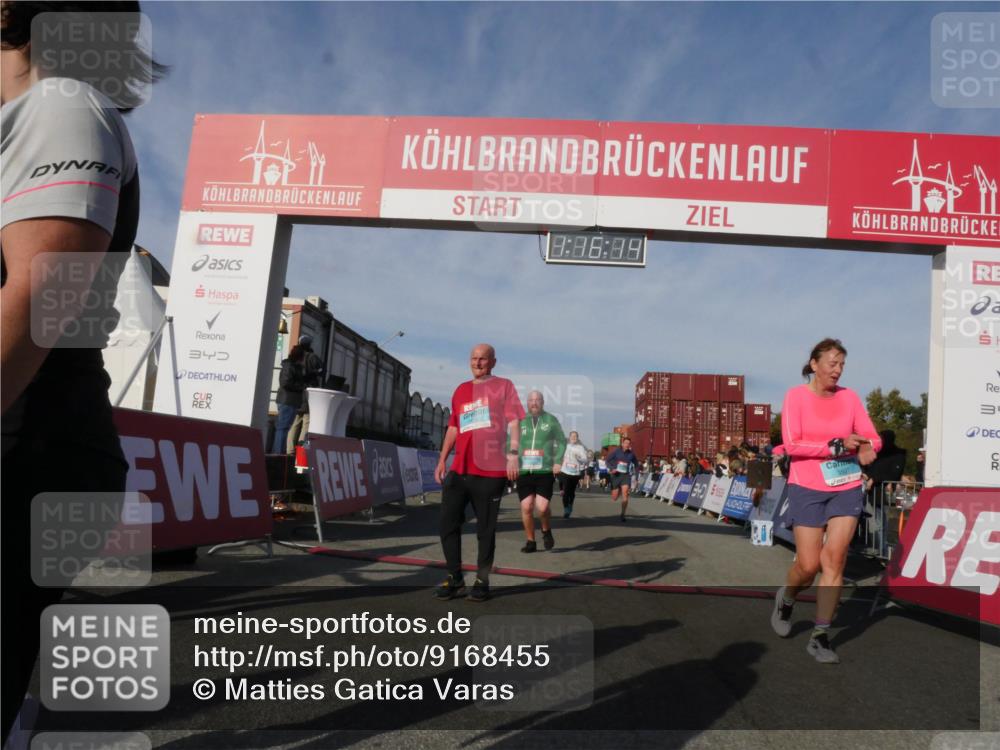 03.10.2025 - Köhlbrandbrückenlauf Matties Gatica Varas http://msf.ph/oto/9168455 03.10.2025 10:16:16 Ziel 1453, 1530, 1591, 1821, 2285, 2422, 2423, 2724, 2957, 3047, 3048, 3049, 3063, 3213, 3446, 3450, 3459, 3488, 3726, 3751 meine-sportfotos.de