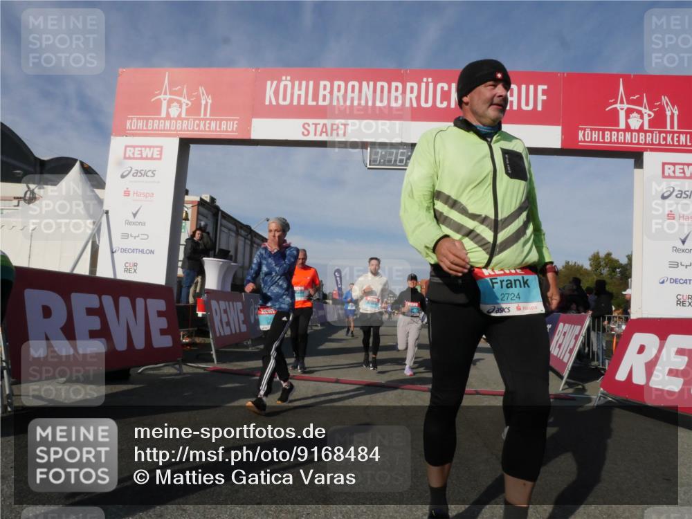 03.10.2025 - Köhlbrandbrückenlauf Matties Gatica Varas http://msf.ph/oto/9168484 03.10.2025 10:16:30 Ziel 2165, 2254, 2293, 2448, 2902, 2945, 3576 meine-sportfotos.de