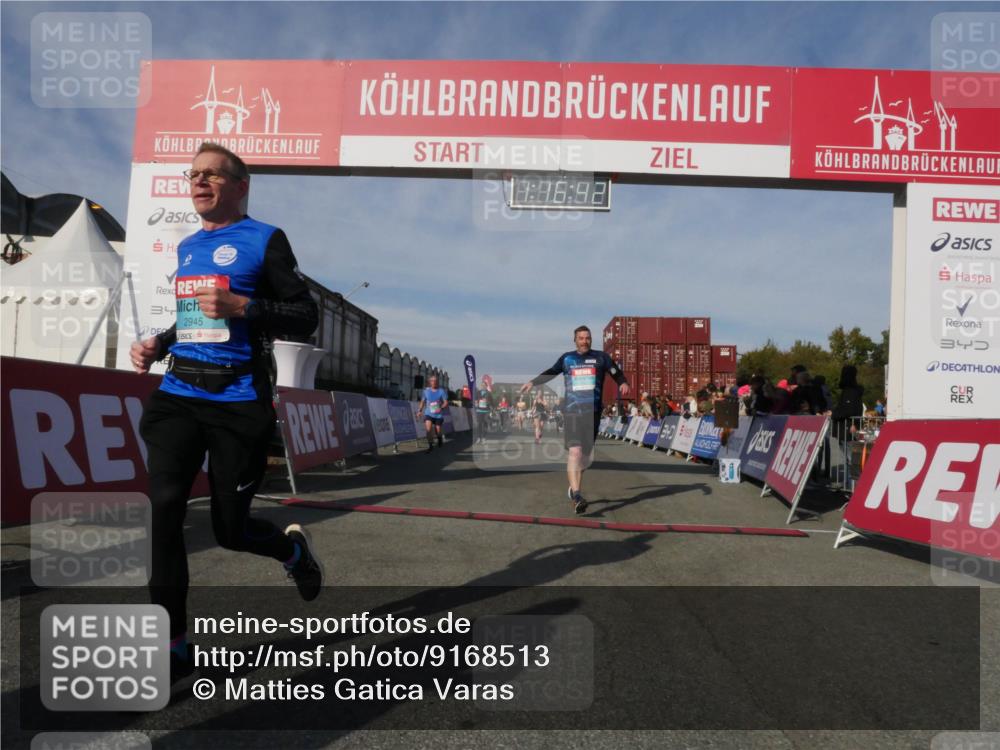 03.10.2025 - Köhlbrandbrückenlauf Matties Gatica Varas http://msf.ph/oto/9168513 03.10.2025 10:16:44 Ziel 1325, 1437, 2113, 2247, 2287, 2349, 2404, 2778, 3194, 3747 meine-sportfotos.de